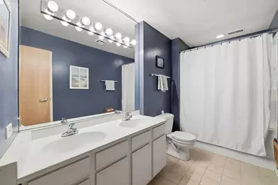 1550 S Indiana Avenue #401, Chicago, IL 60605 - Photo 14
