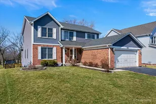 2060 Arapaho Dr, West Chicago, IL 60185 - Photo 2