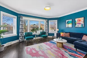 753 Newcastle Ave, Westchester, IL 60154 - Photo 2