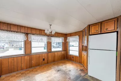 38285 N Sheridan Road #126, Beach Park, IL 60087 - Photo 8