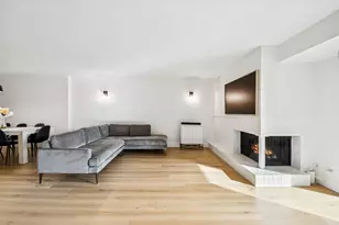 1671 Mission Hills Rd, Northbrook, IL 60062 - Photo 4