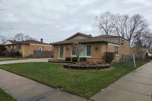 5425 W 99th St, Oak Lawn, IL 60453 - Photo 2