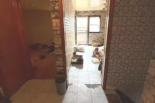 3534 W 72nd St, Chicago, IL 60629 - Photo 4