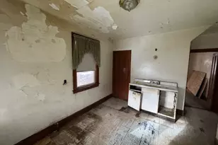 3053 N Kenneth Ave, Chicago, IL 60641 - Photo 4