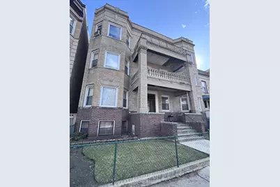 1235 W Foster Avenue, Chicago, IL 60640 - Photo 1