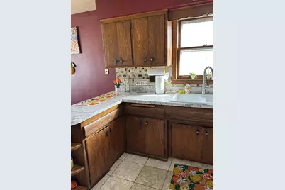 9225 Massasoit Avenue, Oak Lawn, IL 60453 - Photo 6