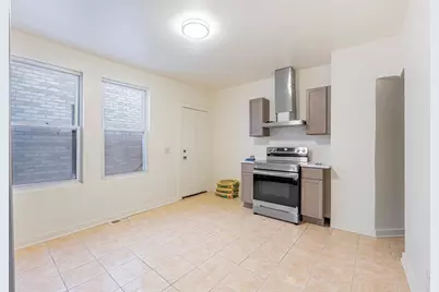 3748 S Parnell Avenue #1rear, Chicago, IL 60609 - Photo 4