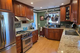 145 S Hickory St, Palatine, IL 60067 - Photo 8