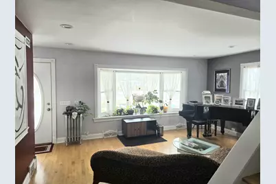 145 S Hickory Street, Palatine, IL 60067 - Photo 6