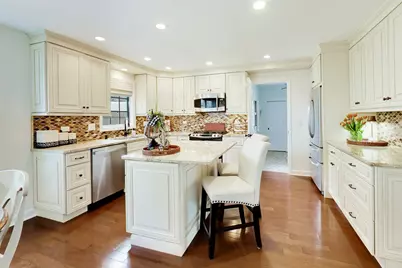 860 S Carriageway Lane, Palatine, IL 60067 - Photo 10