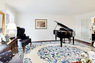 860 S Carriageway Ln, Palatine, IL 60067 - Photo 6