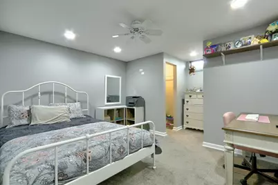 535 Thompson Avenue, Winthrop Harbor, IL 60096 - Photo 28