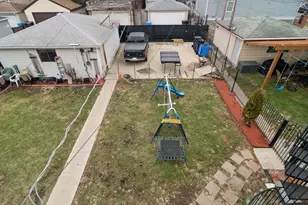 2450 N Central Park Ave, Chicago, IL 60647 - Photo 20