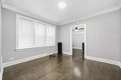 8602 S Euclid Avenue, Chicago, IL 60617 - Photo 6