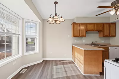 3490 Willowview Court, Aurora, IL 60504 - Photo 4
