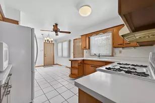 3507 Packard Pkwy, Rockford, IL 61101 - Photo 10