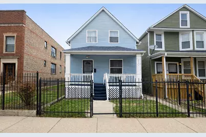 5444 W Walton Avenue, Chicago, IL 60651 - Photo 1