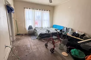 6526 S Hoyne Ave, Chicago, IL 60636 - Photo 2