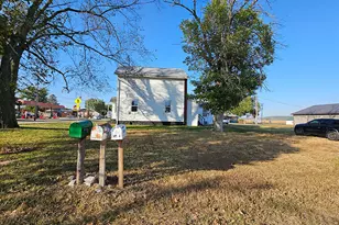 2000 Illinois Route 84 Hwy, Thomson, IL 61285 - Photo 2
