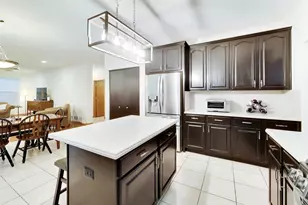 2304 Sarazen Dr, Vernon Hills, IL 60061 - Photo 8