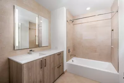 211 N Harbor Drive #2007, Chicago, IL 60601 - Photo 8