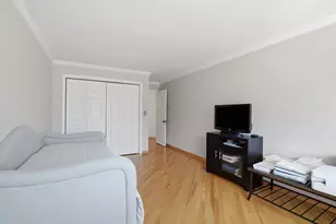 400 Ascot Dr, Park Ridge, IL 60068 - Photo 20