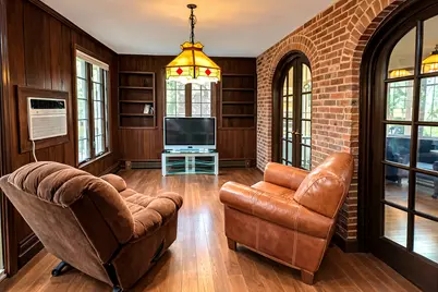 1261 W Stephenson Street, Freeport, IL 61032 - Photo 6