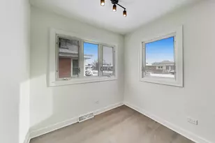 5028 N Oneida Ave, Norridge, IL 60706 - Photo 8