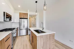 1950 W Lawrence Ave, Chicago, IL 60640 - Photo 6