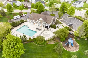 2984 Shamrock Cir, Elgin, IL 60124 - Photo 40