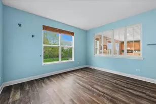 2984 Shamrock Cir, Elgin, IL 60124 - Photo 14