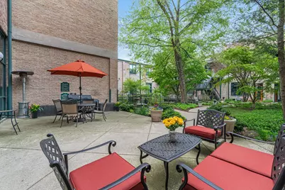 601 Linden Place #121, Evanston, IL 60202 - Photo 20