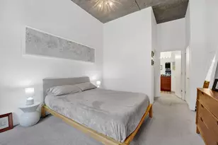 1151 W 15th St, Chicago, IL 60608 - Photo 10