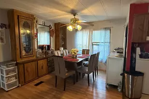 227 Blackthorn Rd, Matteson, IL 60443 - Photo 2