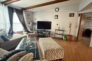 227 Blackthorn Rd, Matteson, IL 60443 - Photo 8