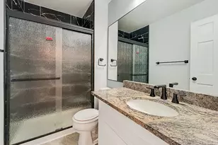 1180 Hialeah Ln, Hanover Park, IL 60133 - Photo 18