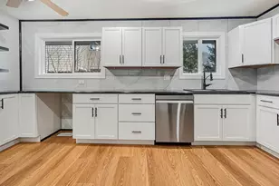 1180 Hialeah Ln, Hanover Park, IL 60133 - Photo 8