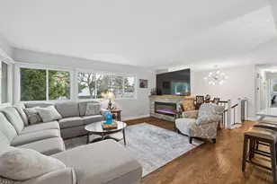 413 Buckeye Dr, Naperville, IL 60540 - Photo 6