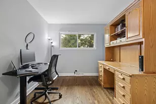 413 Buckeye Dr, Naperville, IL 60540 - Photo 14