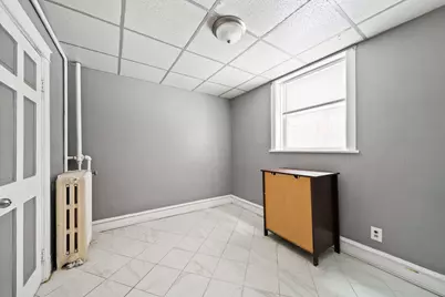 3936 W Cornelia Avenue, Chicago, IL 60618 - Photo 22