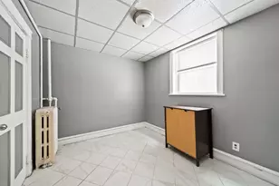 3936 W Cornelia Ave, Chicago, IL 60618 - Photo 22