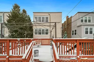 3936 W Cornelia Ave, Chicago, IL 60618 - Photo 34