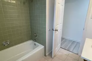 8233 S 76th Ave, Bridgeview, IL 60455 - Photo 38