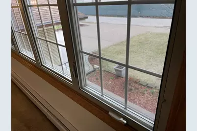 8233 S 76th Avenue, Bridgeview, IL 60455 - Photo 14