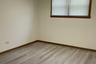 8233 S 76th Ave, Bridgeview, IL 60455 - Photo 44