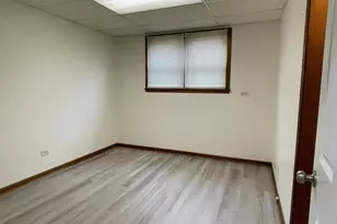 8233 S 76th Ave, Bridgeview, IL 60455 - Photo 46