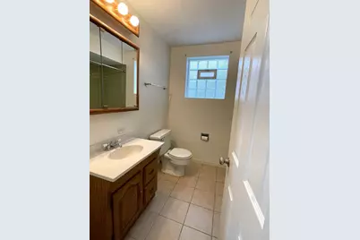 8233 S 76th Avenue, Bridgeview, IL 60455 - Photo 36
