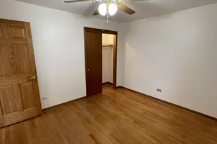 8233 S 76th Ave, Bridgeview, IL 60455 - Photo 26