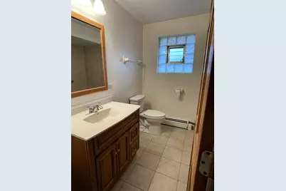 8233 S 76th Avenue, Bridgeview, IL 60455 - Photo 16