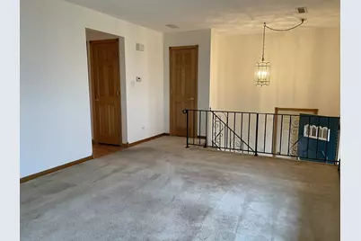 8233 S 76th Avenue, Bridgeview, IL 60455 - Photo 12